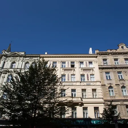 Bright Havelska Apartment *
