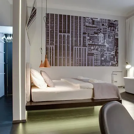 Bright Havelska Apartment *